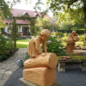 Figura ogrodowa Małgosia